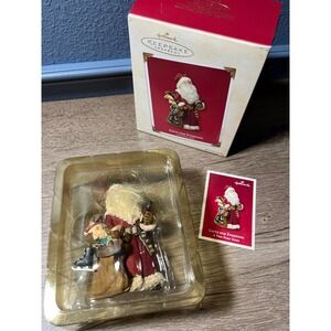 2003 Hallmark Christmas Ornament Gifts For Everyone A Visit From Santa Chalkware